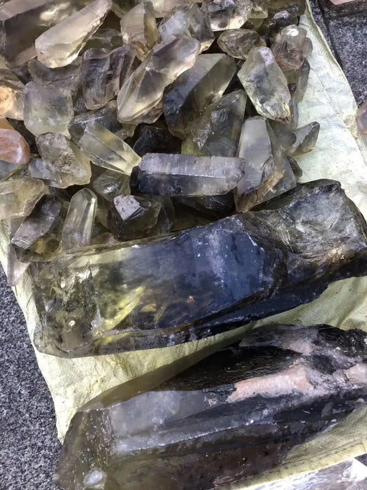 Who Should NEVER Wear Citrine? The One Type of Person Who Must Avoid This Money Stone BuddhaCrystal