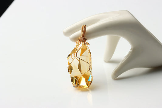 How to Distinguish Between Synthetic Citrine and Natural Citrine BuddhaCrystal