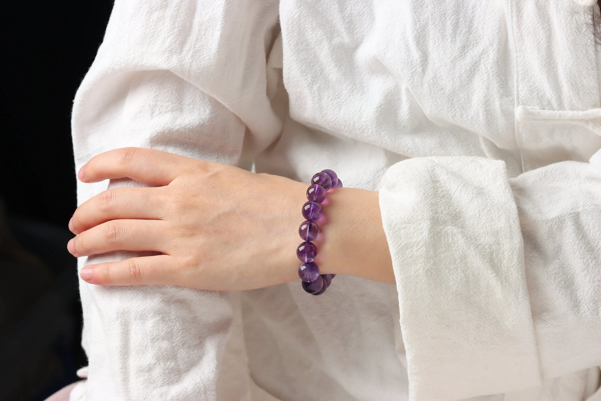 The "Uruguayan Twilight" 11mm Amethyst Bracelet | High-Clarity Gemstone for Intuition, Calm & Spiritual Awakening | Third Eye Chakra Alignment BuddhaCrystal